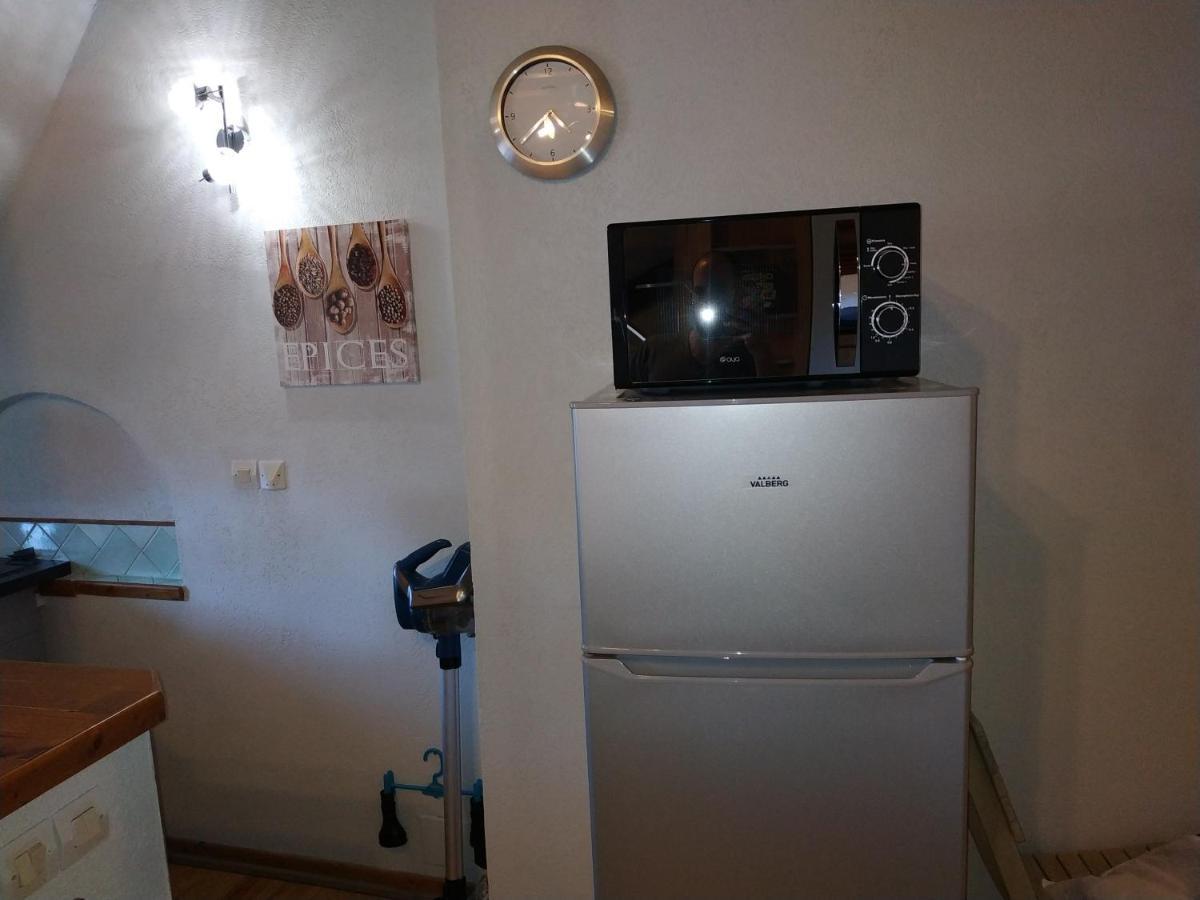 Appartement Chateau Uriage-Chamrousse Saint-Martin-d'Uriage Exterior photo