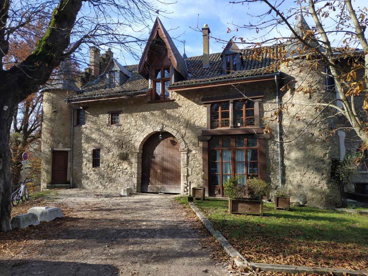 Appartement Chateau Uriage-Chamrousse Saint-Martin-d'Uriage Exterior photo