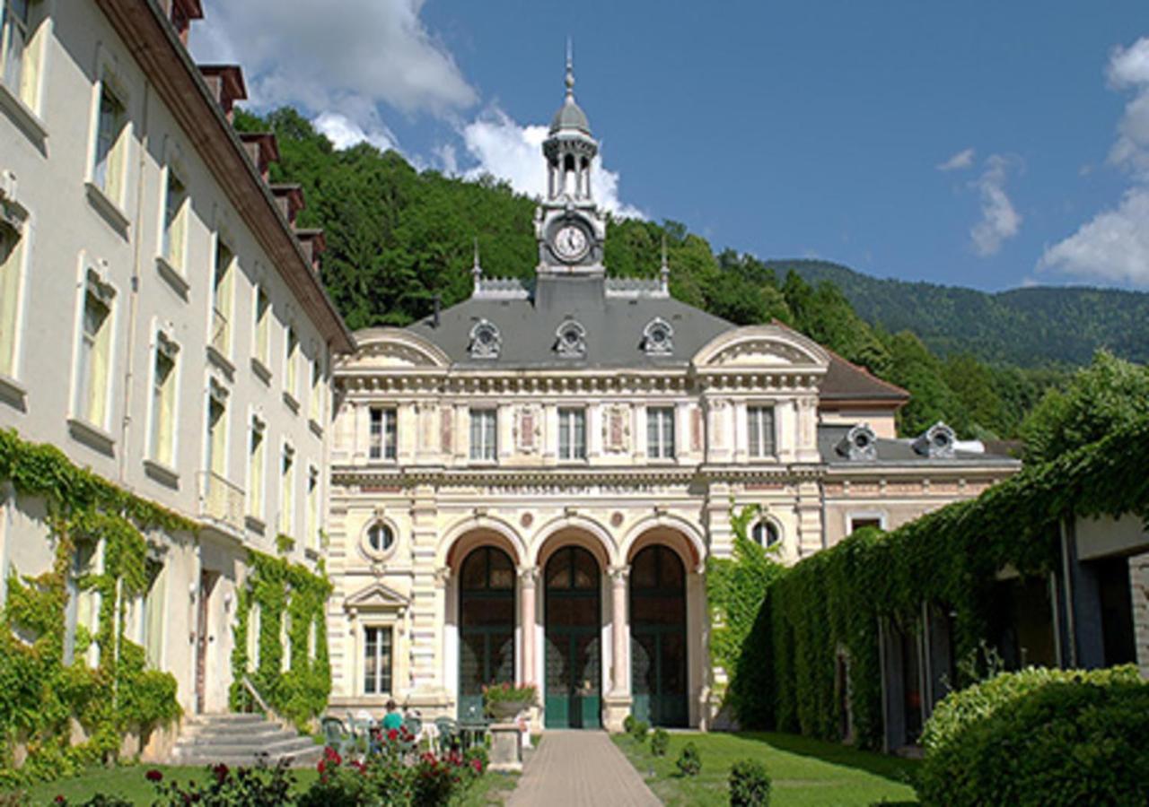 Appartement Chateau Uriage-Chamrousse Saint-Martin-d'Uriage Exterior photo
